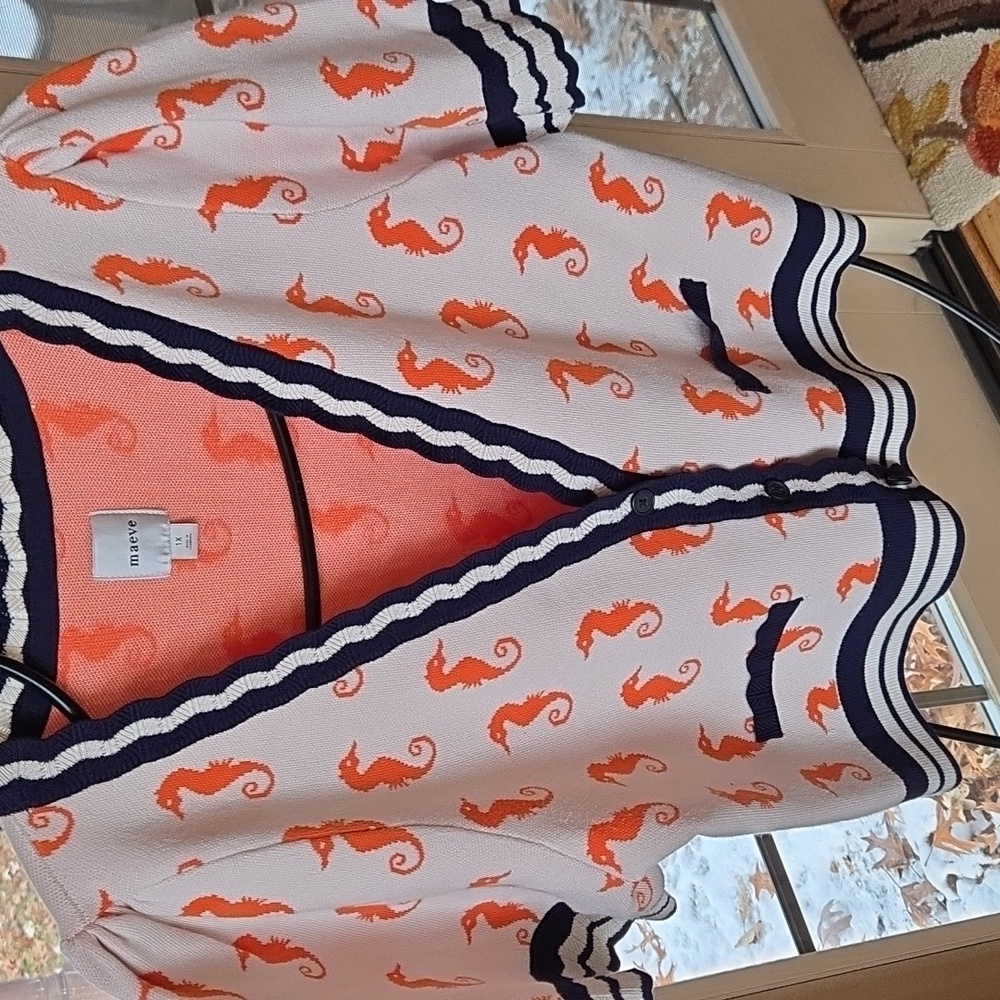 Maeve Vneck SSlv Cream & Orange Seahorses with Blue Trim Sz 1X Cardigan Sweater - Picture 5 of 16